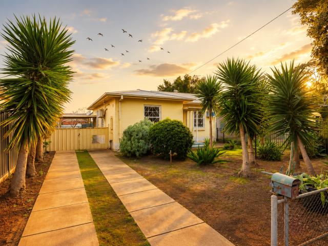 27 Westbury Street, DAVOREN PARK, SA 5113