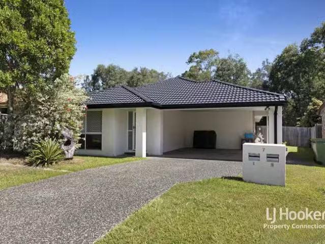 2/7 Adam Court, Kallangur, QLD 4503