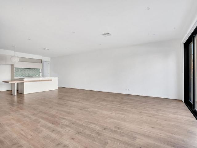 27 Albany Lane, Port Adelaide SA 5015