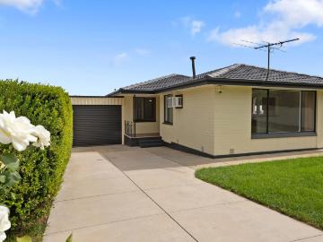 27 Ansbert Street, CHRISTIE DOWNS, SA 5164