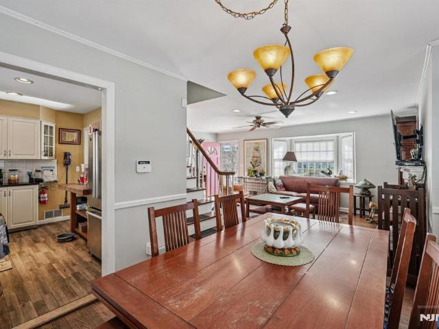 27 Archung Road