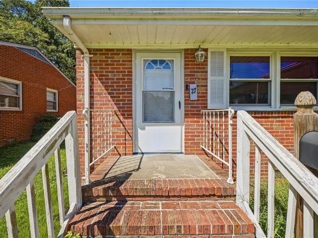 27 Baxter ST