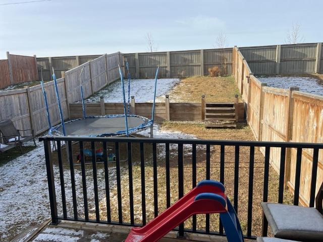 27 Baysprings Way SW 3 beds House for Rent