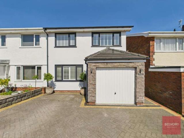 27 Bedroom Detached House
