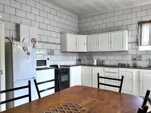27 Bedroom House For Sale in Cannon Hill