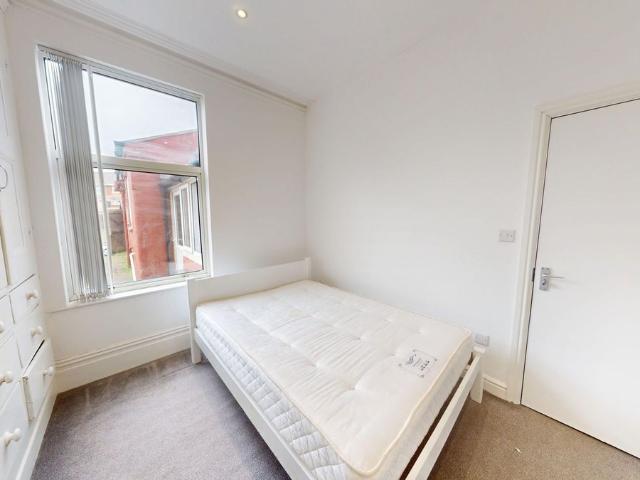 27 Birch Street, Oldbury B68, 1 bed property to rent, £525 pcm | PrimeLocation