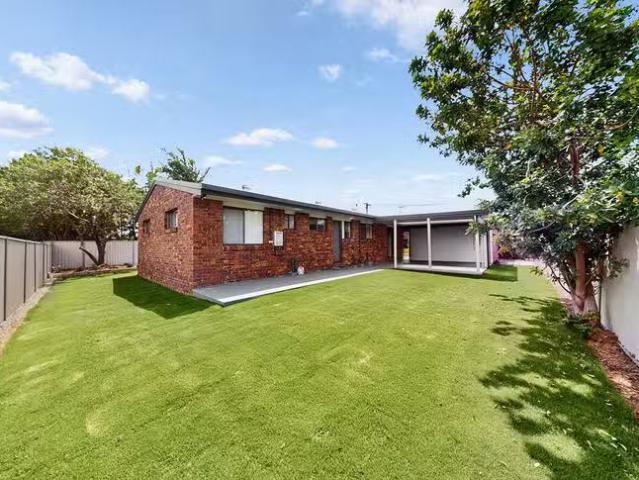 27 Bisschop Street, Deception Bay, QLD 4508
