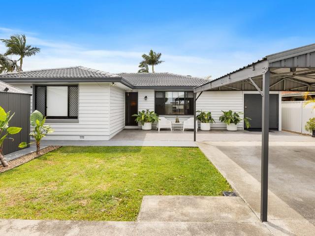 27 Boyd Street, Tugun QLD 4224
