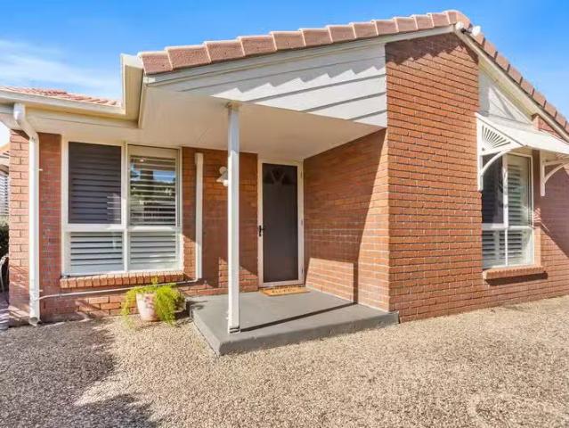 27 Blackall Street, THE RANGE, QLD 4700 House for Rent