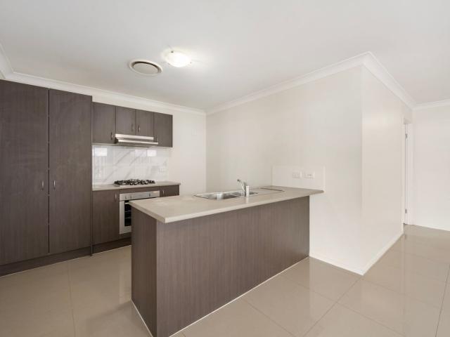 27 Blue Mountains Crescent Fitzgibbon, QLD 4018