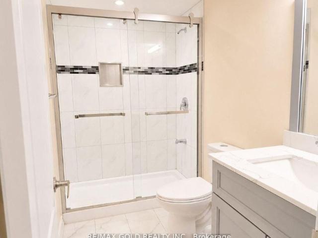 27 Brentwick Drive, Brampton