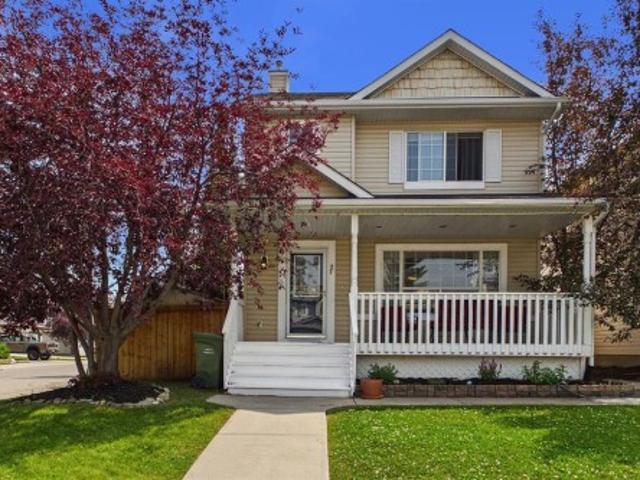 27 Bridlewood Park Sw, Calgary, AB, T2Y 3R6 house for sale | Listing ID A2332 | Royal LePage