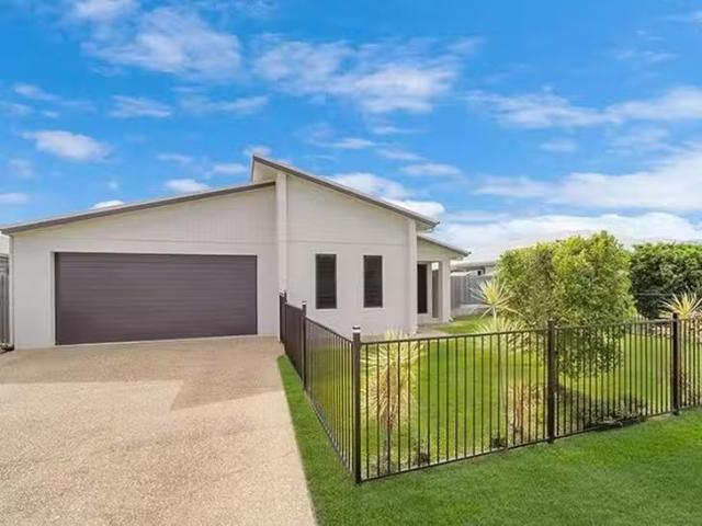 27 Brush Cherry Street, Mount Low, QLD 4818