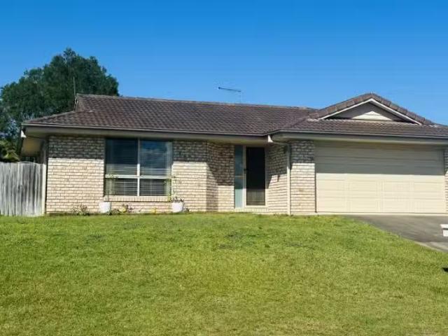 27 Canning Drive, CASINO House for rent Listed by Courtney No.