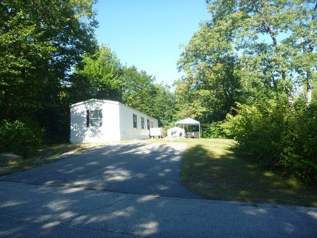 27 Carroll Ave, Standish, ME 04084