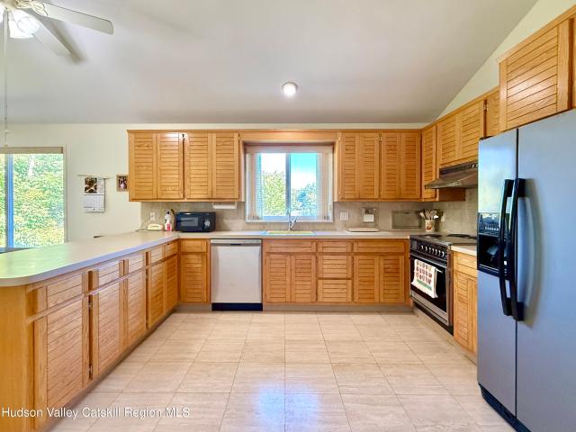 27 Chestnut Drive