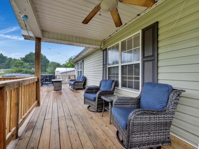 27 Clearview Circle