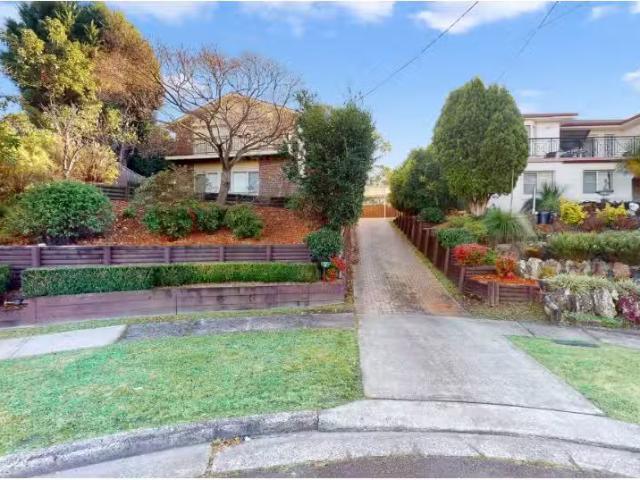 27 Darcy Street, Marsfield House for rent Listed by Chloe Tor.