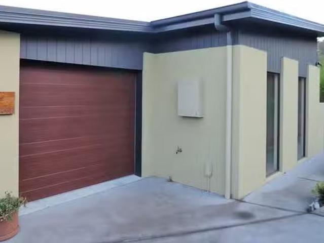 2/7 Dumbarton Drive, Geilston Bay, TAS 7015