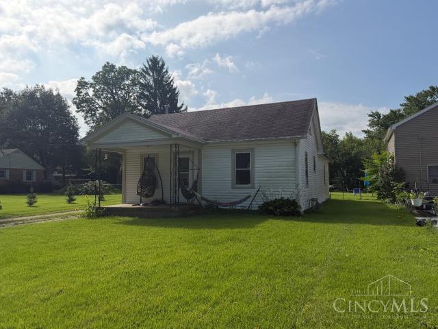 27 E Poplar Street