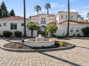 27 Eagle Ridge Ln