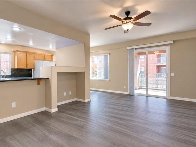 27 East Agate Avenue 202, Las Vegas, US, NV