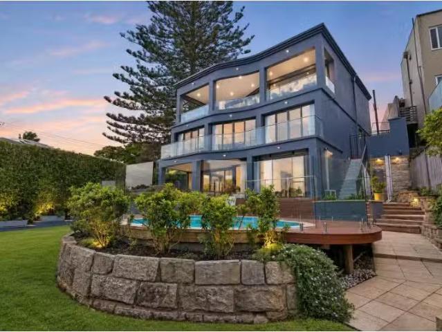 27 Edgecliffe Esplanade, Seaforth House for rent Listed by An.