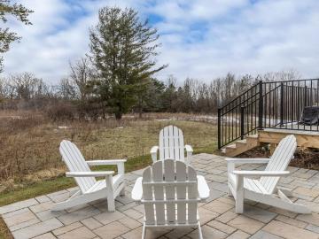 27 Elmore Street, Shelburne, US, VT