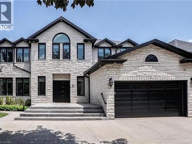 27 Elodia Court, Hamilton, ON, L9C 7R2 house for sale | Listing ID 40844 | Royal LePage