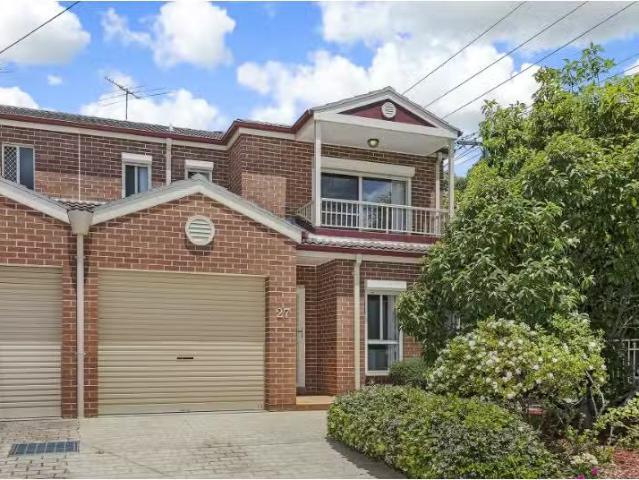 27 Elizabeth Street, Kingsgrove House for rent Listed by Matt.