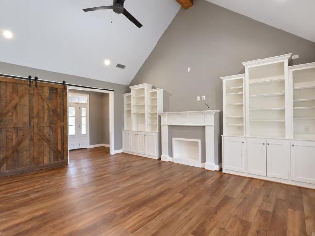 27 Enclave Circle