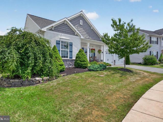 27 Finch Dr