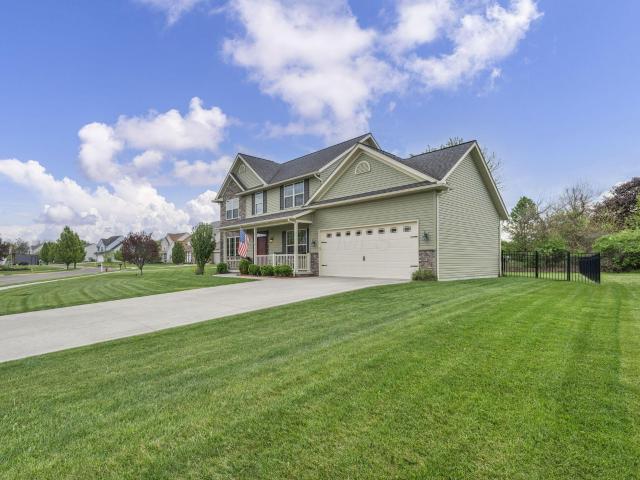 27 Fieldcrest Drive
