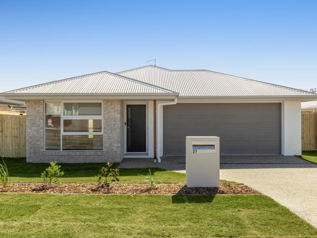 27 Flame Tree Road, Cotswold Hills, QLD 4350 House for Rent Ray White Toowoomba Real Estate