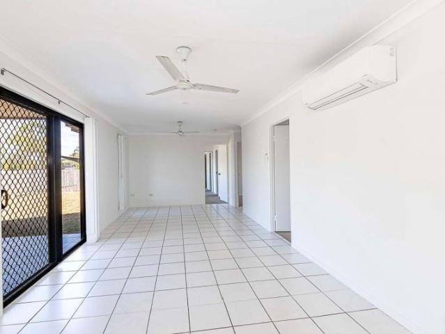 27 Gatwick St, Burdell