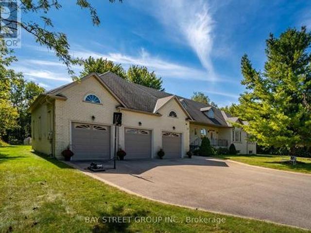 27 George Pipher Lane, Whitchurch Stouffville, ON, L4A 1M4 house for sale | Listing ID N13828 | Royal LePage