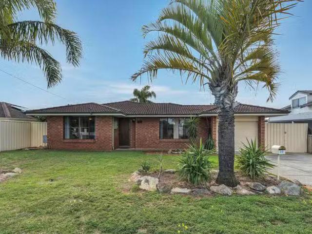 27 Hartland Way, Warnbro, WA 6169