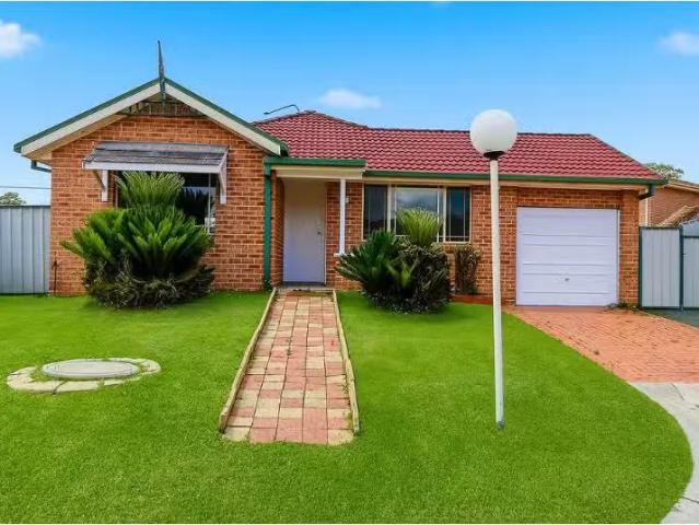 27 Haywood Close, WETHERILL PARK House for rent Listed by Cra.