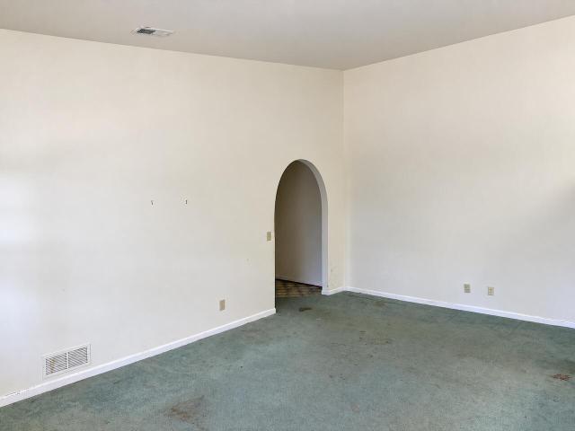 27 Highland Meadows Circle 12
