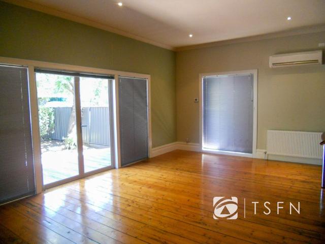 27 Honeysuckle Street, Bendigo