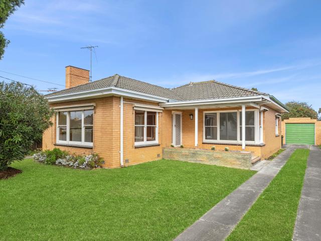 27 Itkeston Street, Herne Hill VIC, Australia