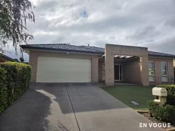 27 Kalianna Street, Harrison House for rent Listed by Paul Ke.