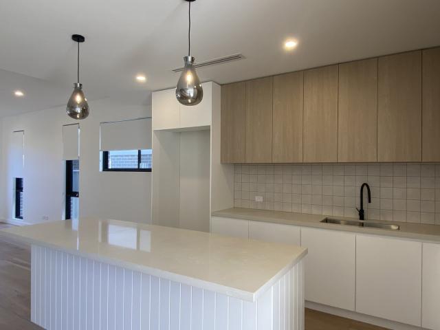 2/7 Kingsley AvenueUlladulla NSW 2539, Australia
