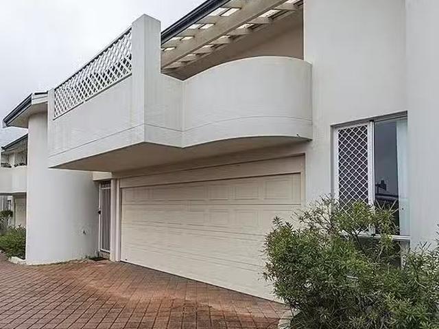 2/7 Leonard Street, Victoria Park, WA 6100
