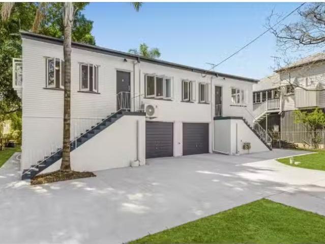 2/7 Line Street, WOOLLOONGABBA House for rent Listed by Leasi.