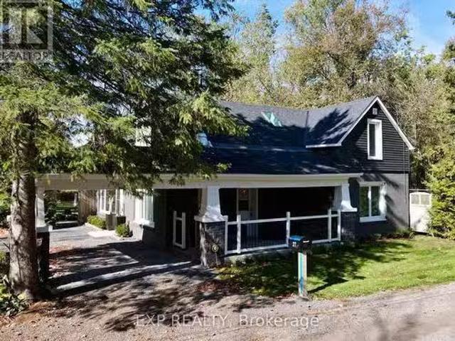 27 Lost Channel Court, Tweed Hungerford Twp, ON, K0K 3H0.
