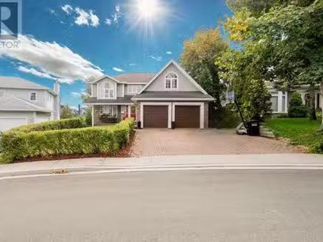 27 Lunenburg Street, St. John'S, NL, A1A 5A3 house for sale.