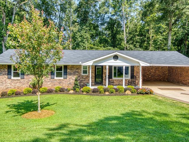 27 Lynhaven Drive