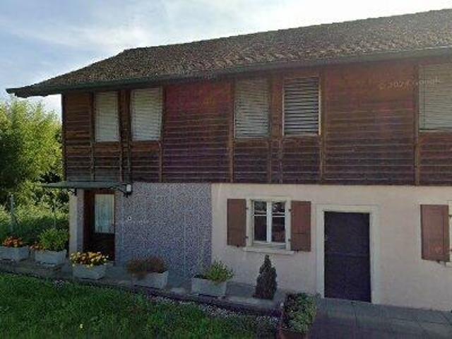 27 m2 apartment for rent in Broye