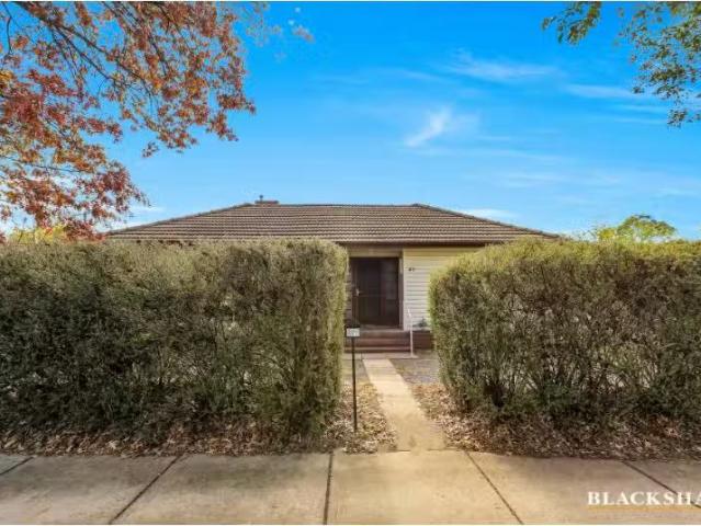 27 Mac Arthur Avenue, O'connor House for rent Listed by Molly.